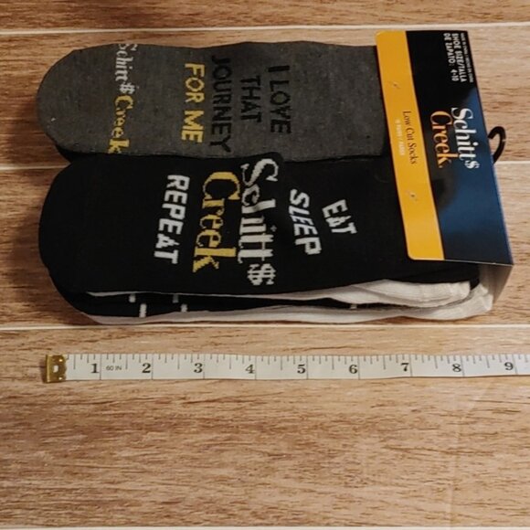 BNIP new Schitt's Creek TV show socks 10 pairs size 4-10 - Picture 8 of 8